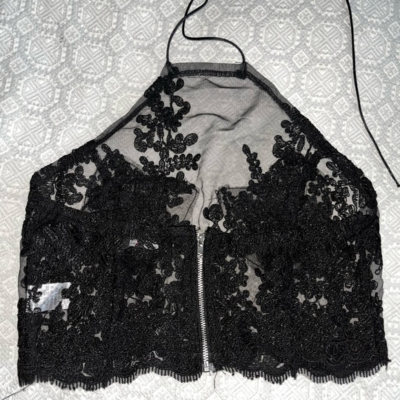 Fashion Nova Two piece black lace outfit - Picture 3 of 5